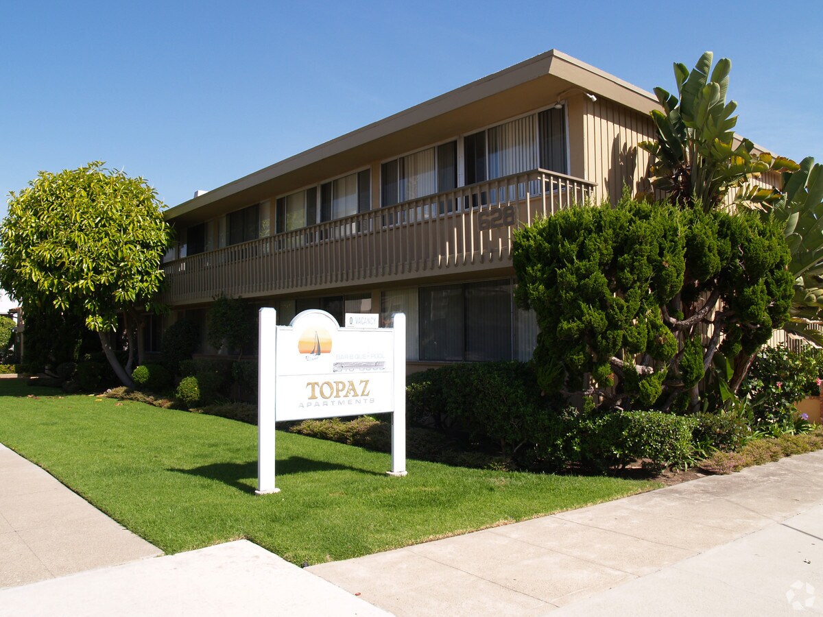 Photo - Topaz Apartments