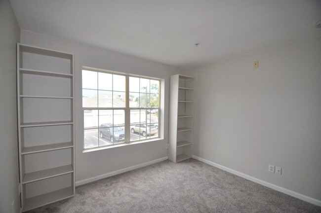 Photo - 12293 W Cross Dr