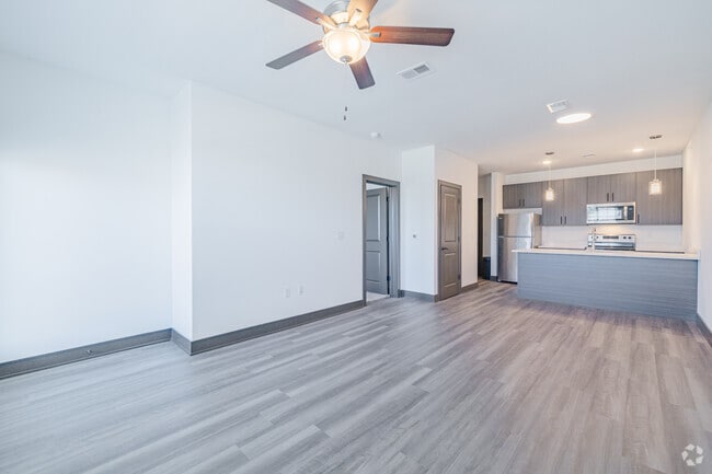 1BR, 1BA - 740SF - Living Room - GreenBerry Apartments