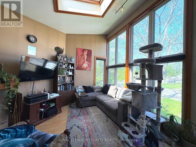 Photo - 1222 Dorchester Ave
