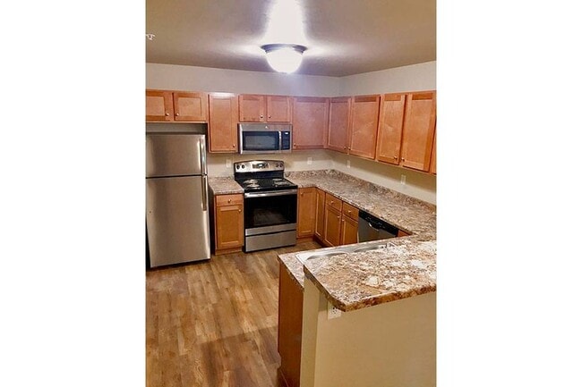 ELM GROVE ESTATES