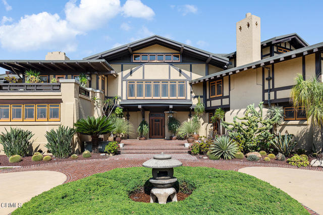 Photo - 195 S Grand Ave