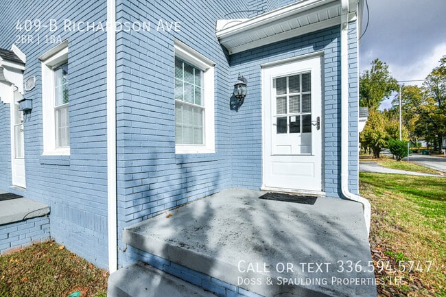Photo - 409 Richardson Ave
