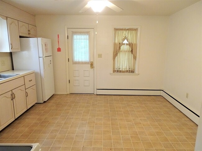 Photo - 437 S 9th St