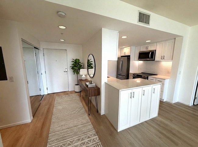 Photo - 3100 Sixth Ave Unit 307