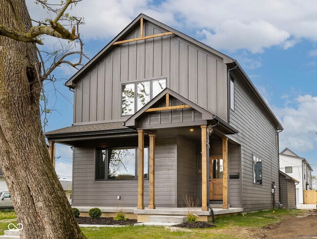 Photo - 2020 Columbia Ave