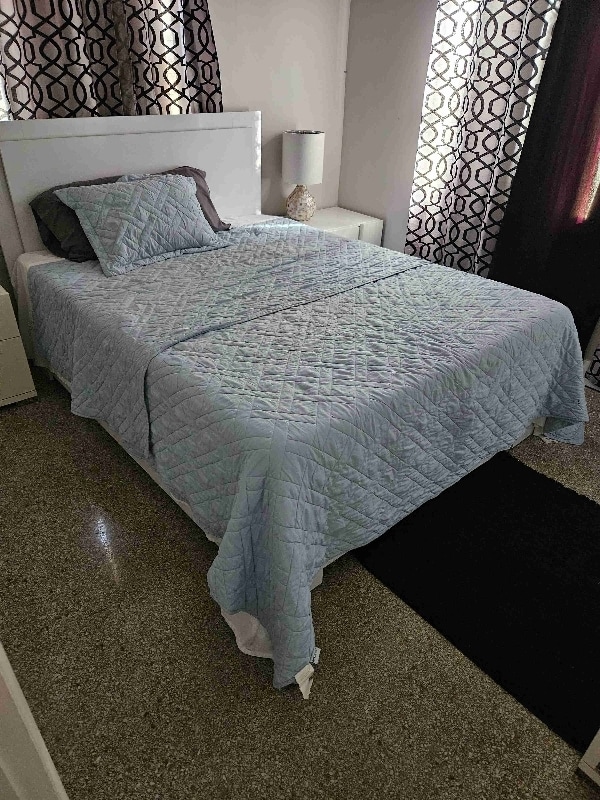 Building Photo - 1671 NE 32nd Ct