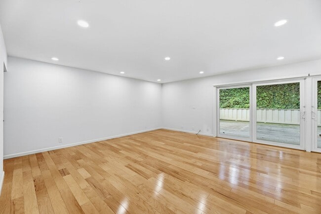 Photo - Elegantly Updated Apartment for Rent in Orinda