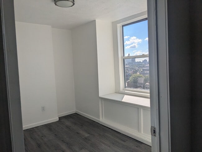 Photo - 227 Renner St Unit Flat # 4