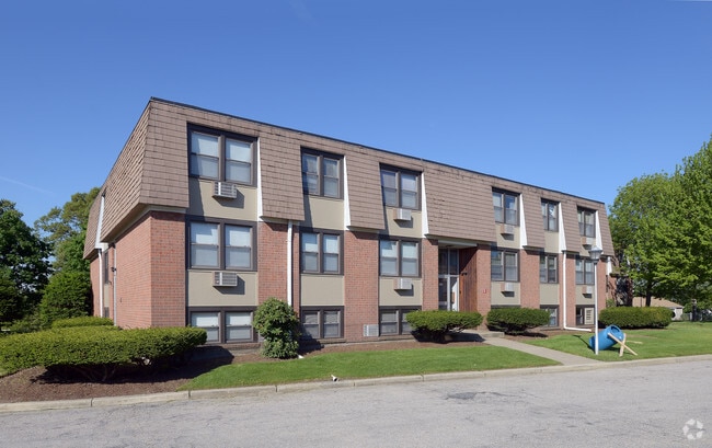 Blackstone Valley - Blackstone Valley Apartments