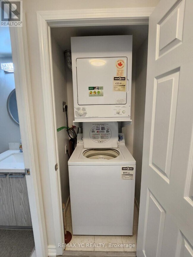 Photo - 8 Hillcrest Ave Unit 2908