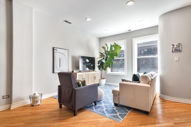 Photo - 3047 N Clybourn Ave Unit 1