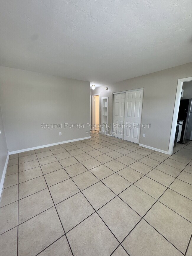 Photo - 809 Rockhill St