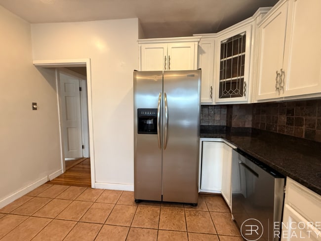 Photo - 723 Bennington St Unit 1