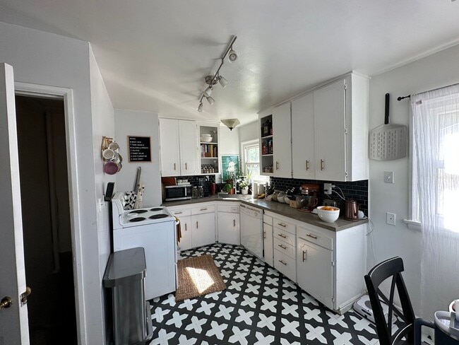 Photo - Wonderful House on the southeast benches in Provo