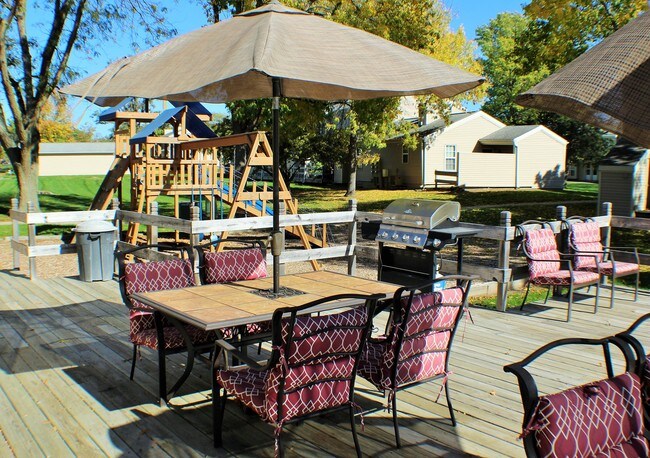 Photo - Newbury Village Burlington Cooperative