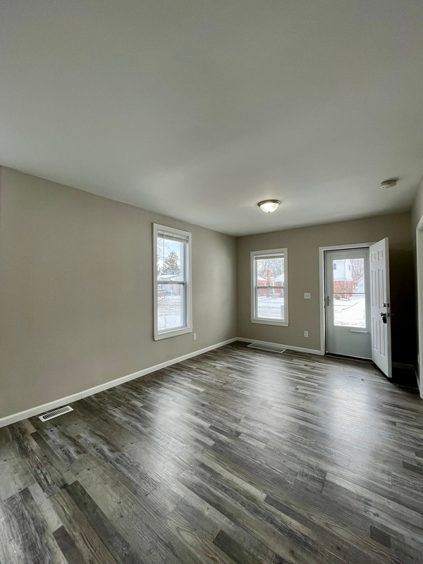 Photo - 13128 Balsam St