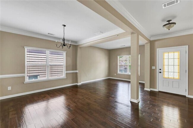 Photo - 5957 Stow Dr