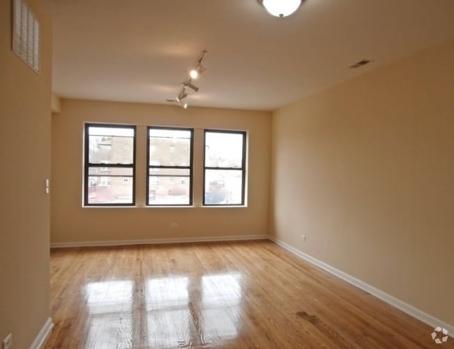 Building Photo - 3123 W Lawrence Ave Unit 2 Rental