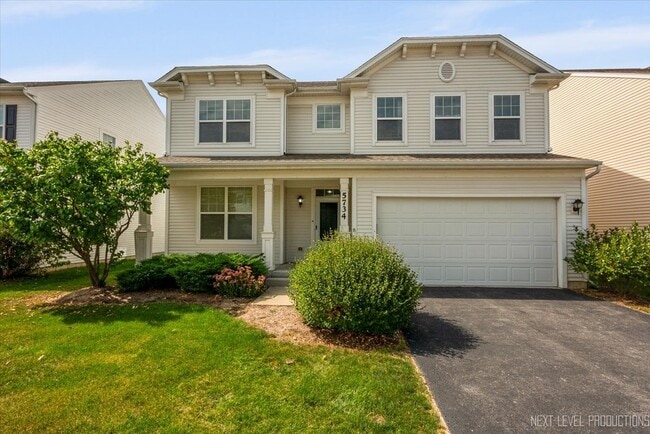 Building Photo - 5734 Oak Ridge Way