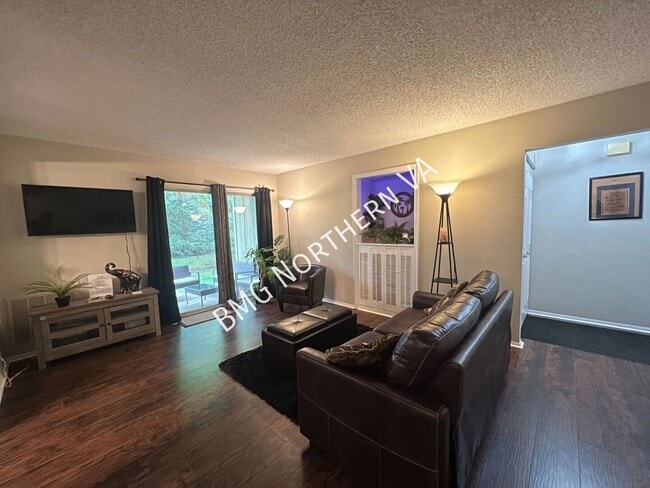 Photo - 7729 Inversham Dr