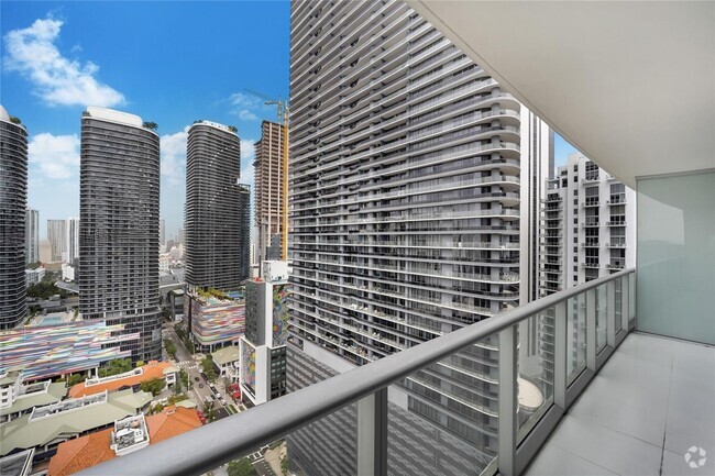 Building Photo - 1100 S Miami Ave Unit 2808 Rental