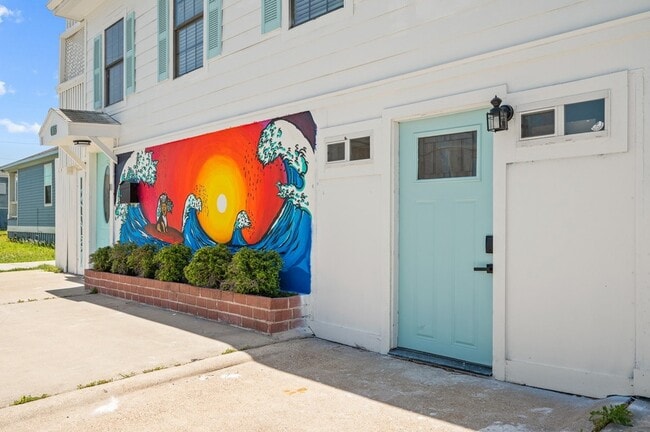 Photo - 1015 9th St Apartment