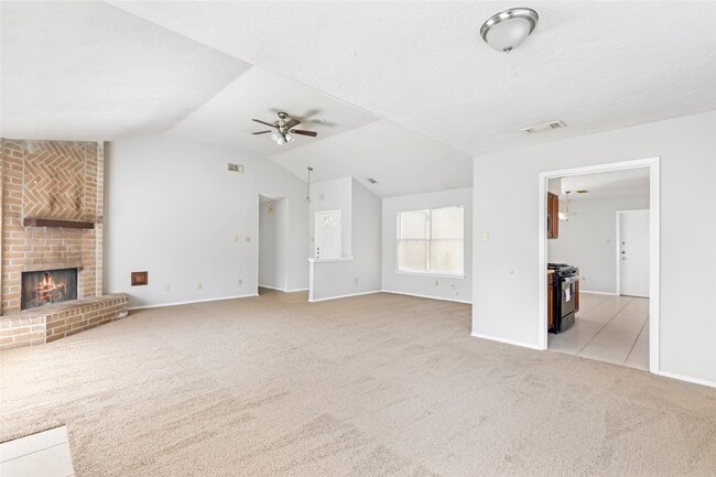 Photo - 7310 Maple Walk Dr