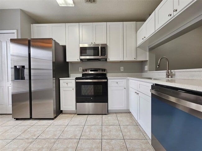 Photo - 2456 Lake Woodberry Cir