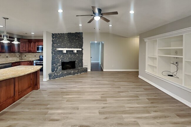 Photo - 3219 Glen Spring Dr