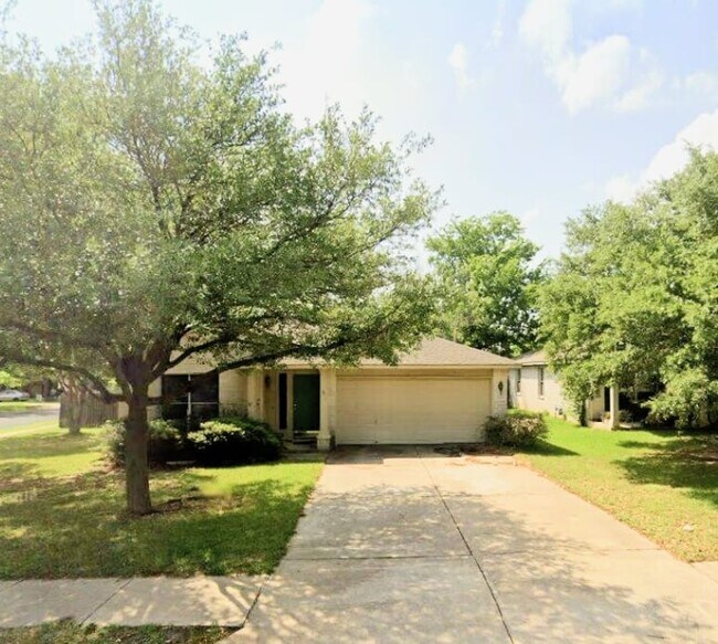 Building Photo - 17400 Bottle Springs Ln Rental