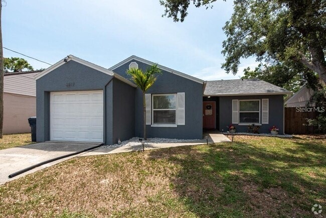 Building Photo - 6817 S Gabrielle St Rental