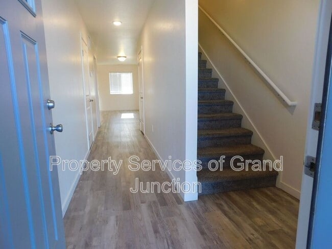 Photo - 2357 Zion Cyn Ave Unit B