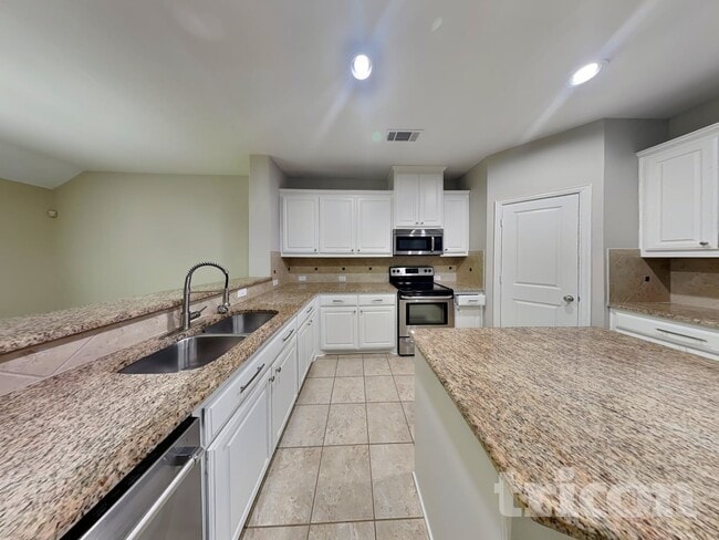 Photo - 1608 Cowtown Dr