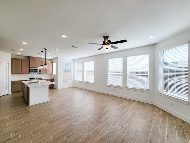 Photo - 10058 Rosette Dr