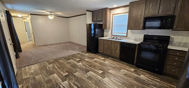 Building Photo - 279 Mulberry Rental