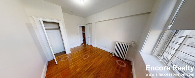 116 Washington St Unit 2