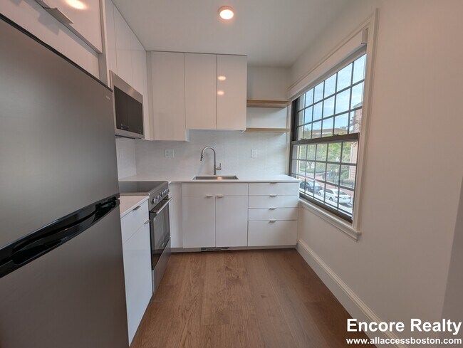 Photo - 1200 Massachusetts Ave Unidad 418