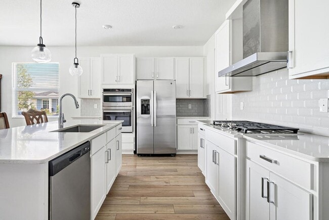 Photo - 19007 Broad Shore Walk