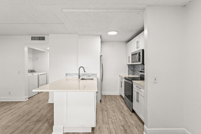 Photo - 507 Meadows Cir