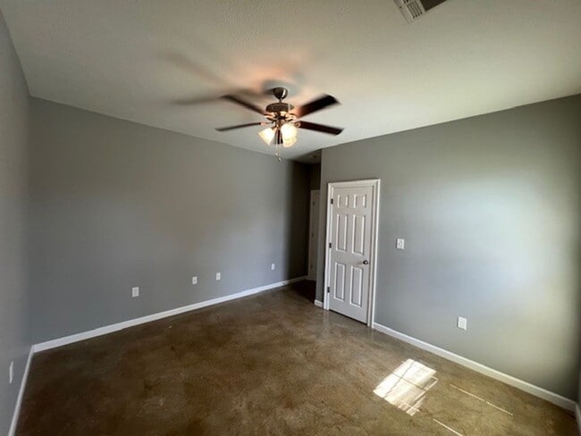 Photo - 513 W Lagrange St Unidad Apt 5