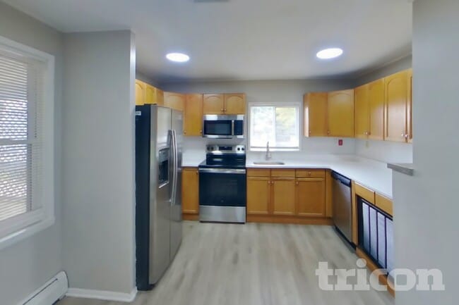 Photo - 21 Barberry Ln