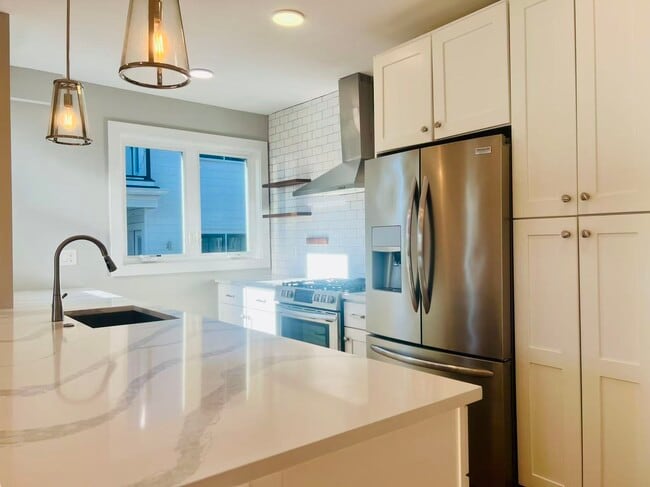 Photo - 19 Plymouth St