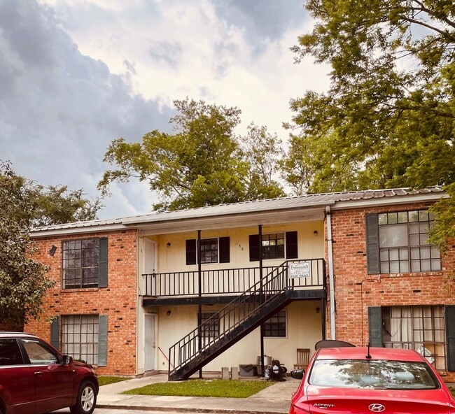 Building Photo - 138 Hummingbird Ln Unit C