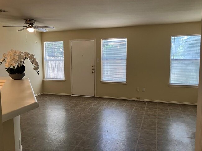 Photo - 9629 Sugar Hill Dr