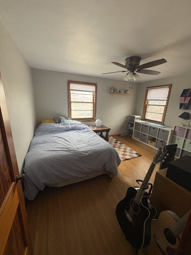 2109 Main St