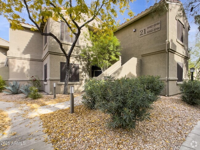 Building Photo - 15151 N Frank Lloyd Wright Blvd Unit 1082 Rental