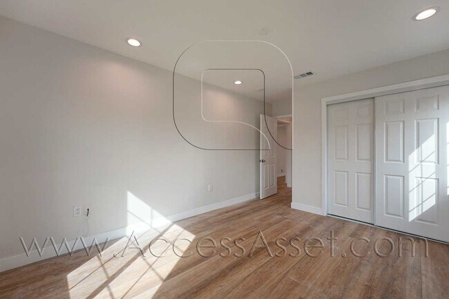 Photo - Spacious 4 Bed/2 Bath Home With EV Charger In Torrance!