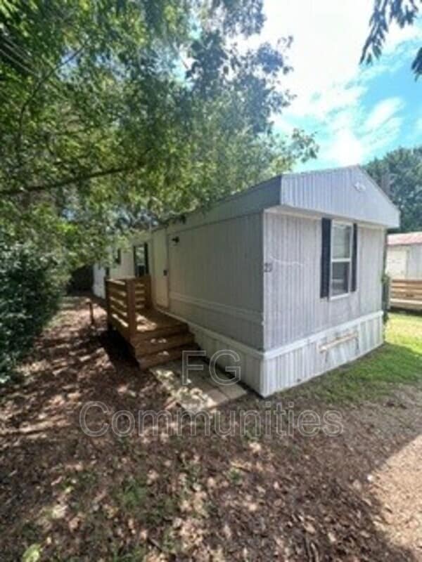 21 Glimmer Dr