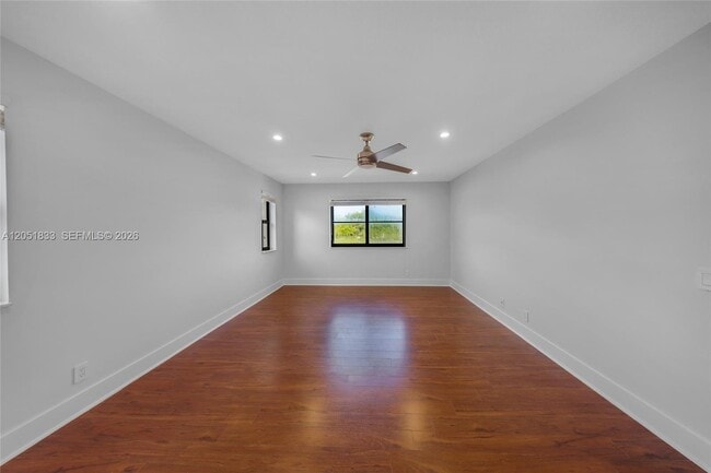 Photo - 1538 Tamarind Ct